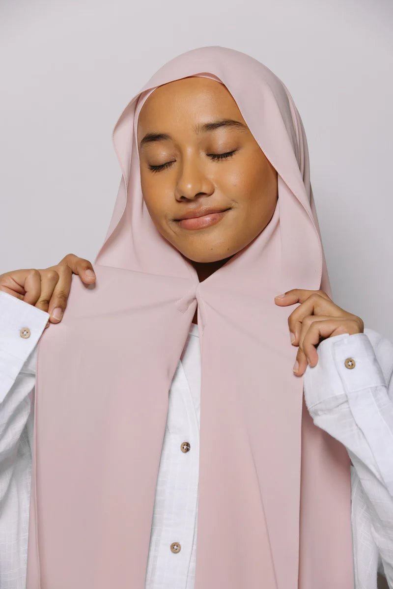 Snugify™ Instant Chiffon Hijab